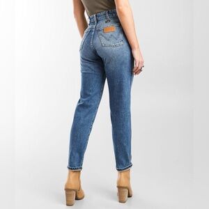 Wrangler mom jeans